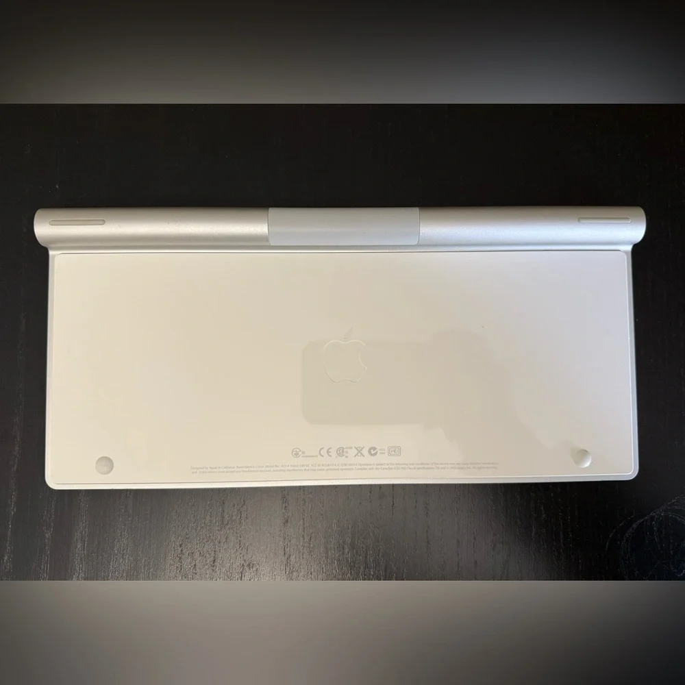OEM Genuine Apple Wireless Bluetooth Keyboard A1314 Mac Aluminum - Tested